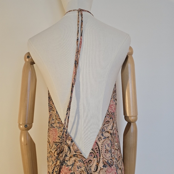 Lara Ethnics Long Backless Multistyle Paisley Dress - Picture 12 of 16